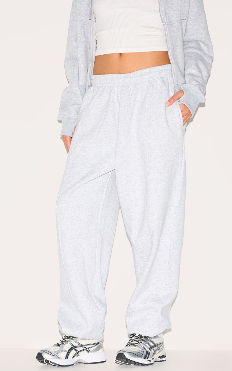 Ash Grey Pintuck Detail Oversized Joggers 2 Ash Grey Pintuck Detail Oversized Joggers