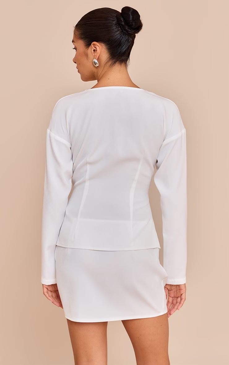 Petite White Collarless Hook And Eye Cinched Waist Long Top 5 Petite White Collarless Hook And Eye Cinched Waist Long Top