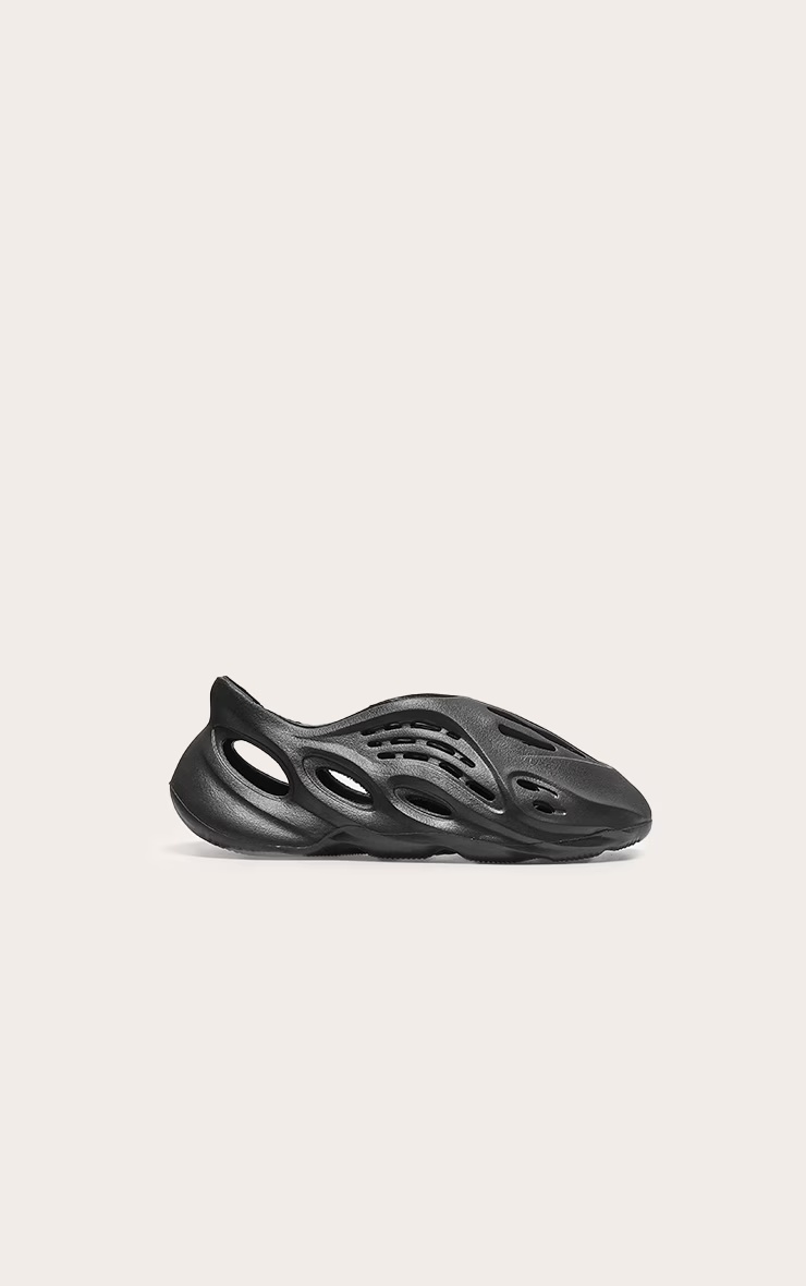 Black Cut Out Slip On Sliders