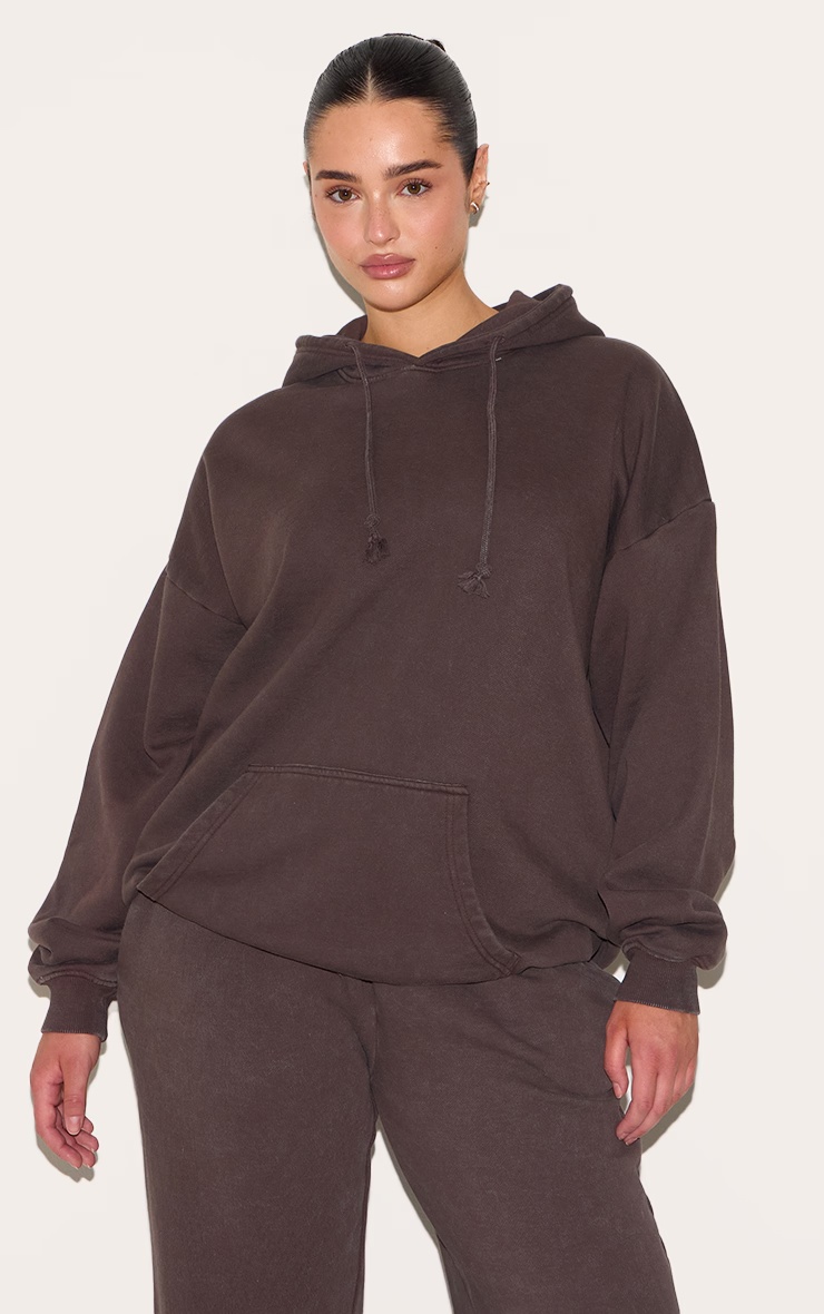 PRETTYLITTLETHING Shape Chocolate Hoodie